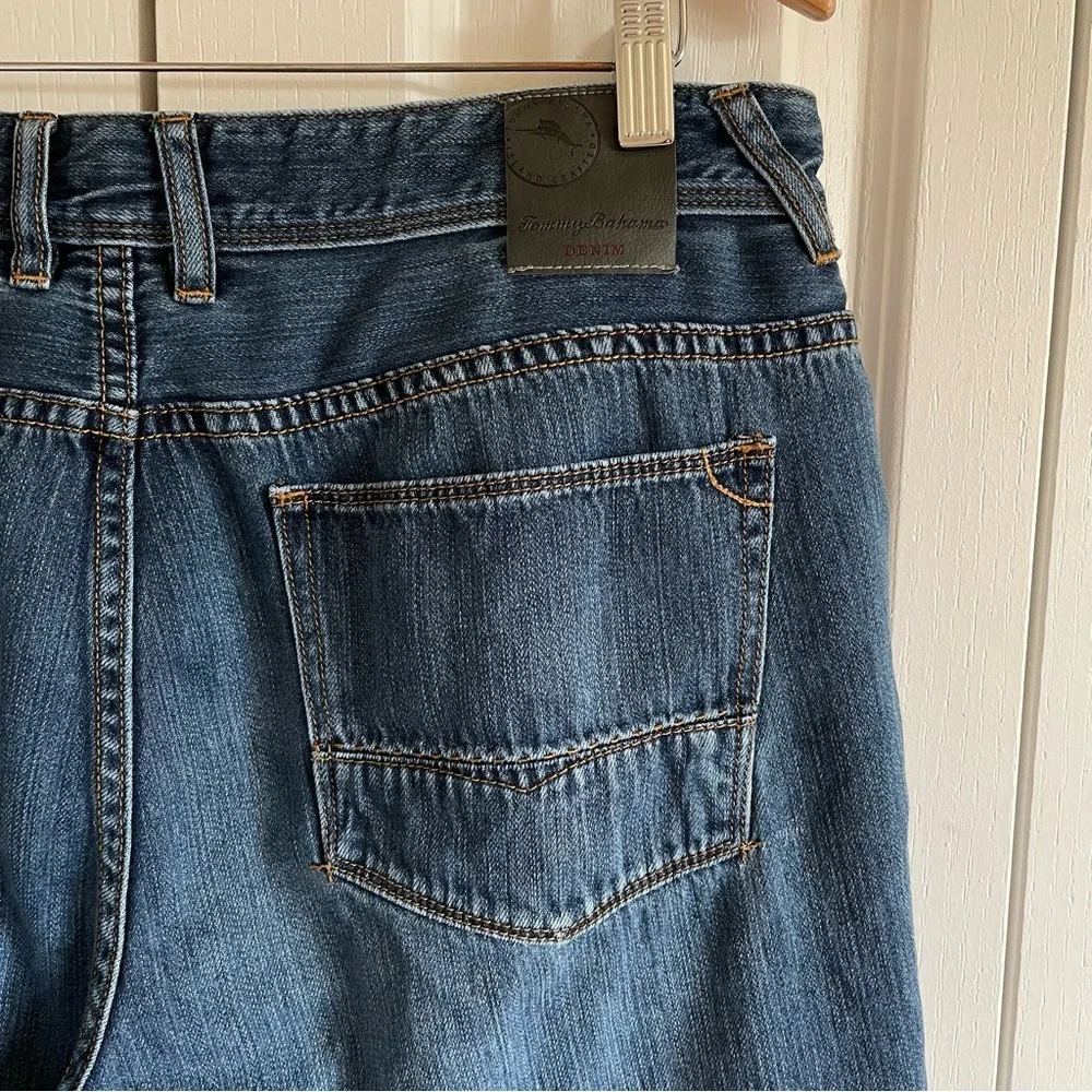 Tommy Bahama Cayman Relaxed Jeans Men’s 36x32 Blue Dark Wash Straight Logo